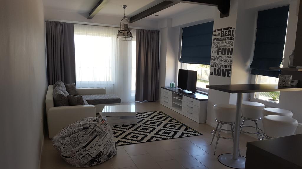 Le Reve Apartment Mamaia Nord Экстерьер фото