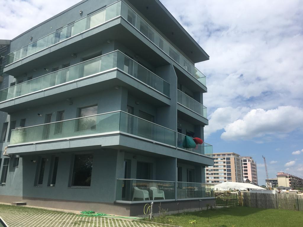 Le Reve Apartment Mamaia Nord Экстерьер фото