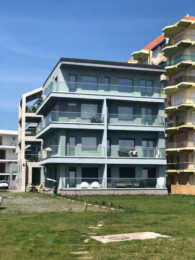 Le Reve Apartment Mamaia Nord Экстерьер фото