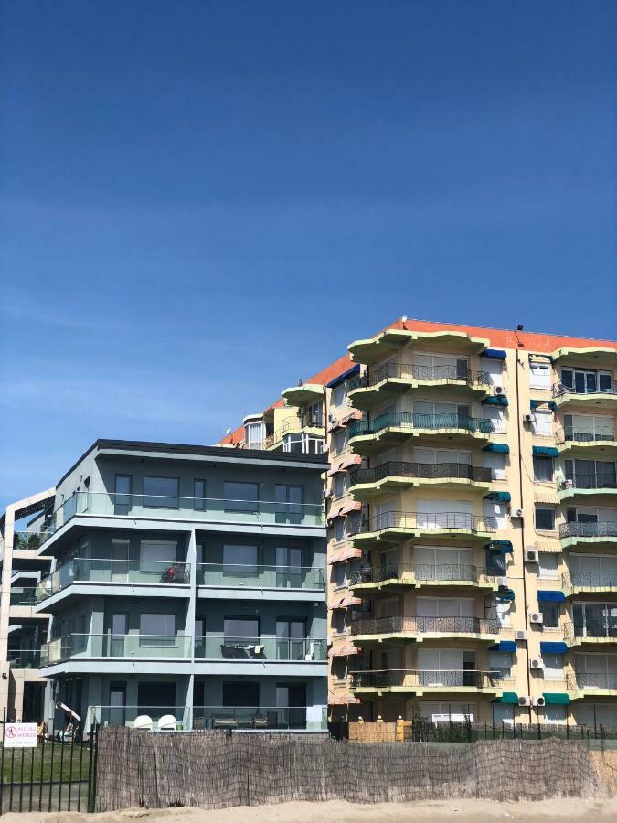 Le Reve Apartment Mamaia Nord Экстерьер фото