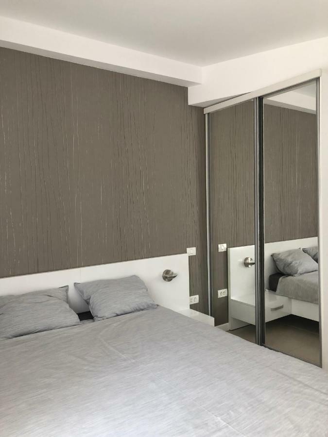 Le Reve Apartment Mamaia Nord Экстерьер фото