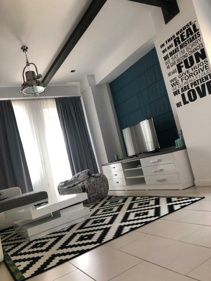 Le Reve Apartment Mamaia Nord Экстерьер фото